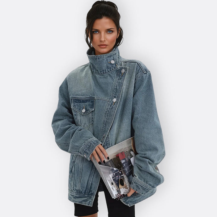 Sílvia - Vintage Jacke mit hohem asymmetrischem Kragen