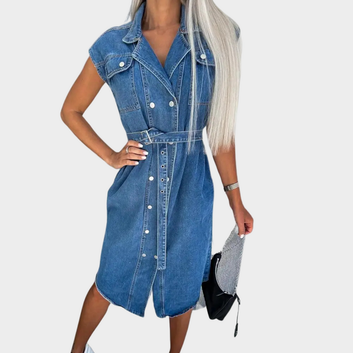 Tägliches Jeanskleid