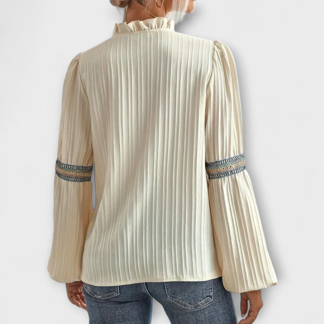 Renelle - Klassisches Erbstück-Shirt