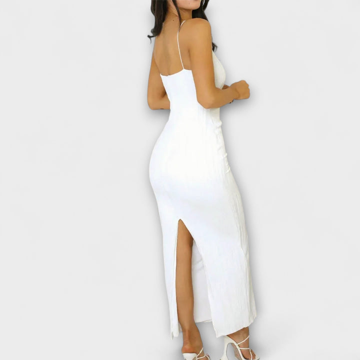Schickes ärmelloses gerafftes langes Kleid